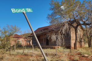 Abandoned house in Cuervo, New Mexico